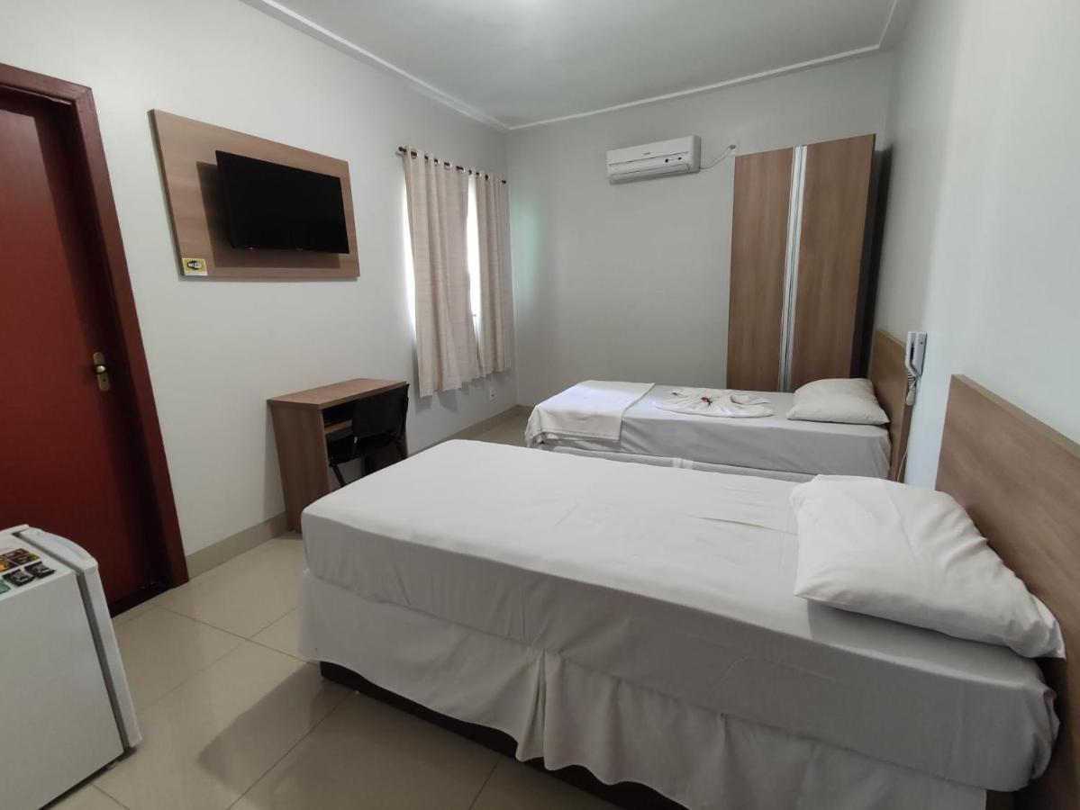 Cemarim Hotel Catalão エクステリア 写真
